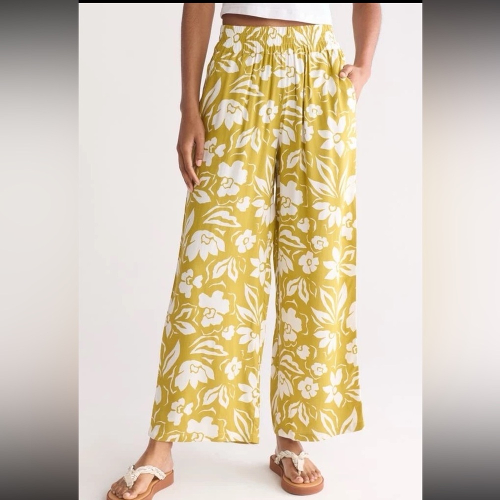 Billabong Mustard and White Floral Wide Leg Pants